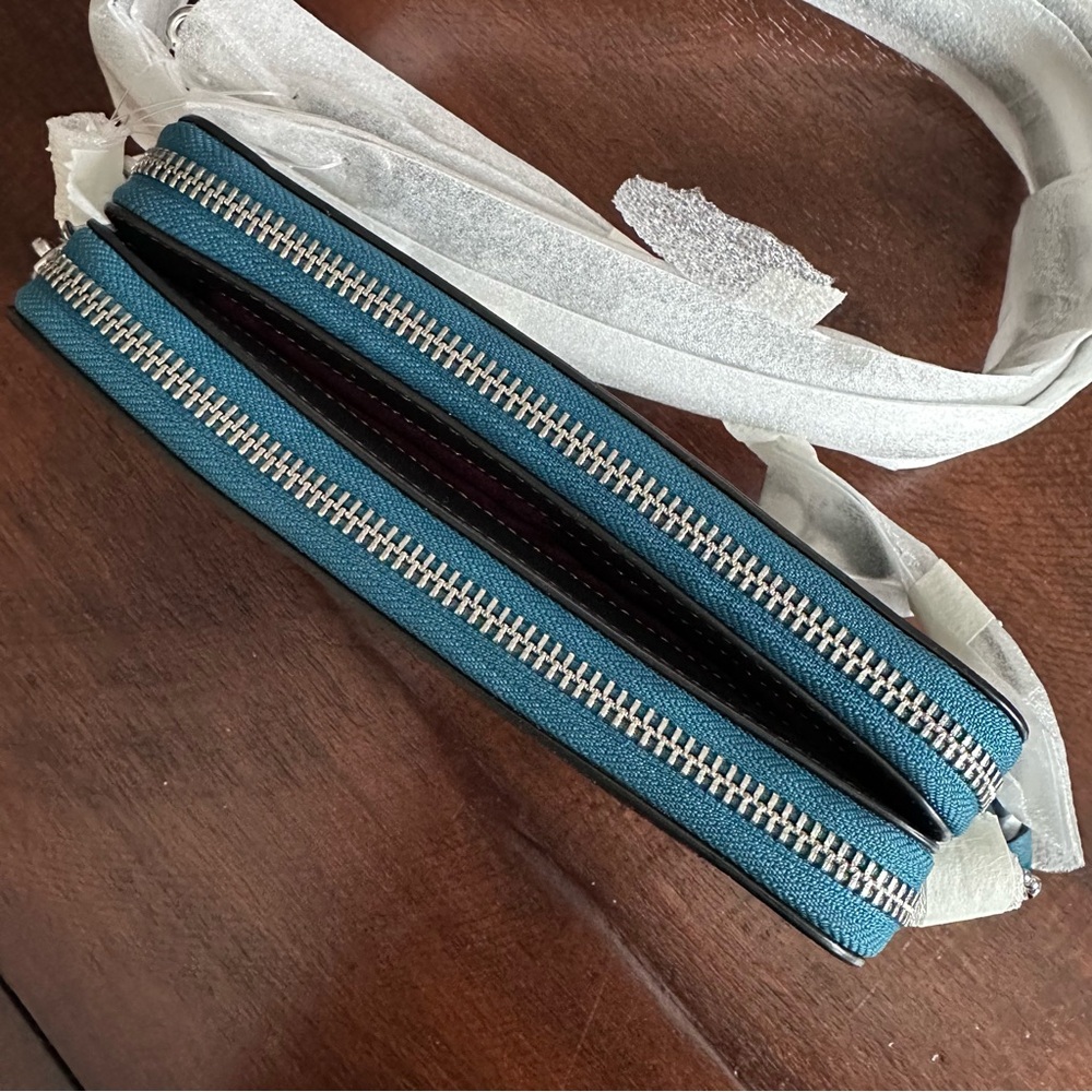 Coach Bundle - image 9